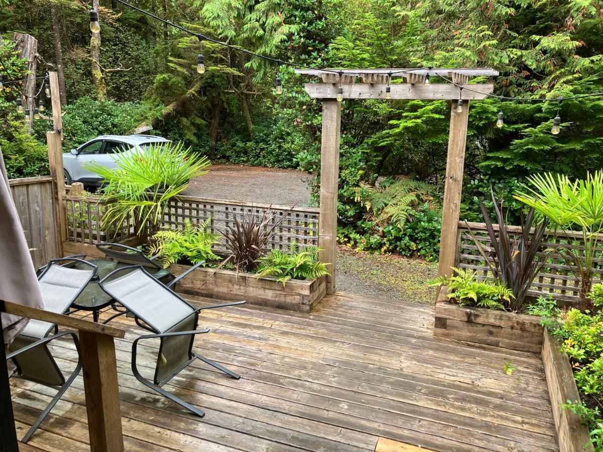 Sienna'S Tree House Lejlighed Tofino Eksteriør billede